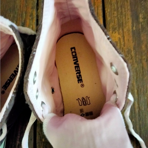 Converse All-Stars Velvety Brown Sz 6 Preowned - Picture 10 of 13